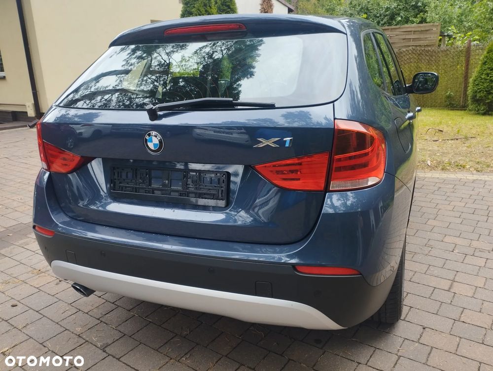BMW X1 sDrive18i xLine - 3