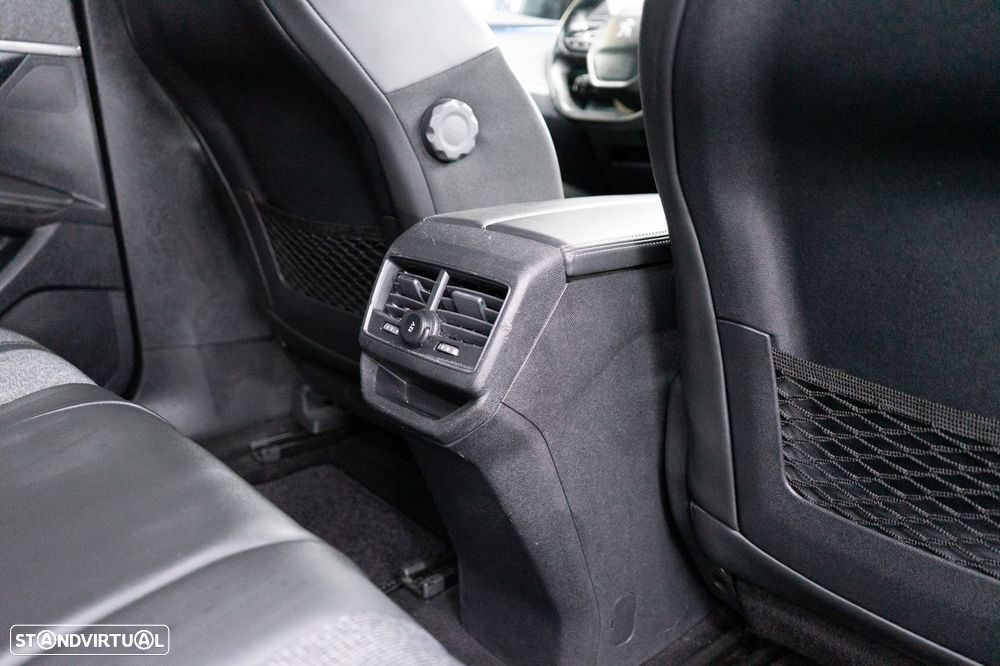 Peugeot 3008 BlueHDi 130 Stop & Start EAT8 Allure - 45