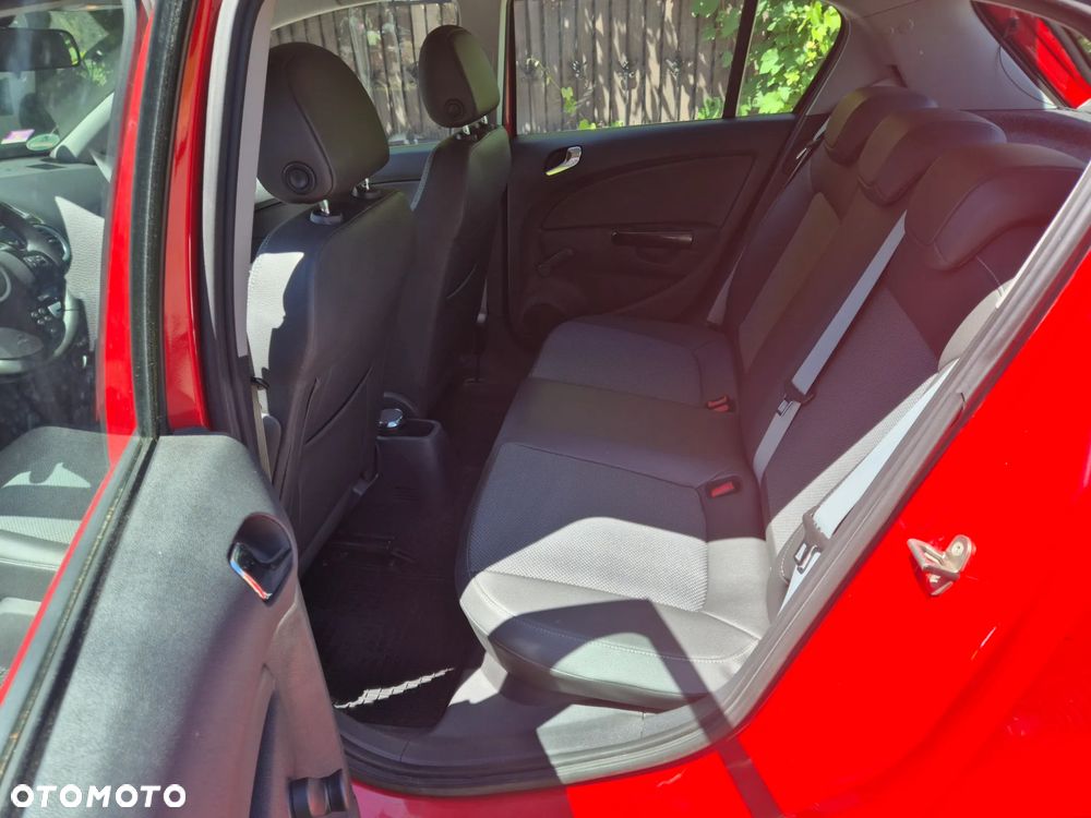 Opel Corsa 1.4 16V Innovation - 14
