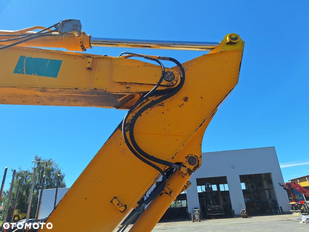 JCB Js 210L - 32