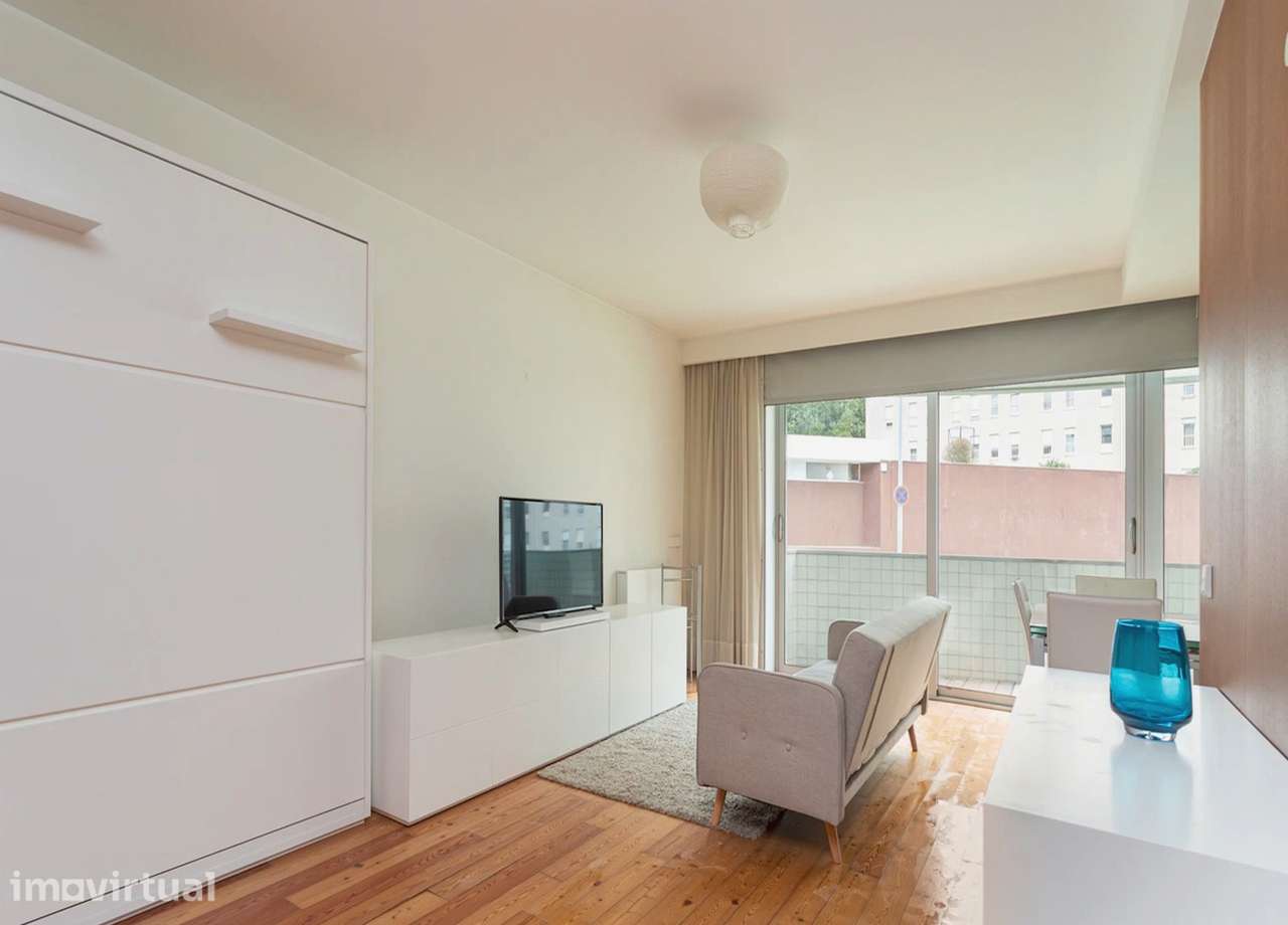 Apartamento T0 com ar condicionado em Ramalde - Grande imagem: 4/12