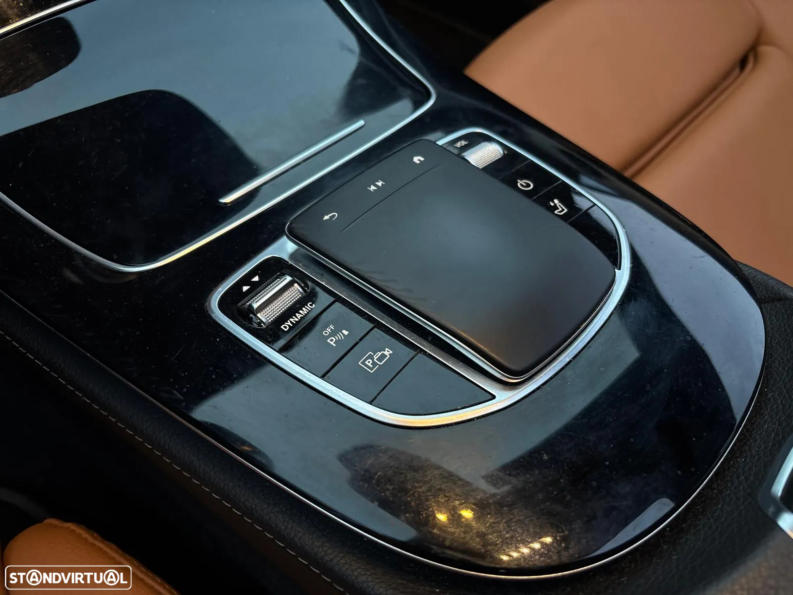 Mercedes-Benz E 300 de Exclusive Line - 21