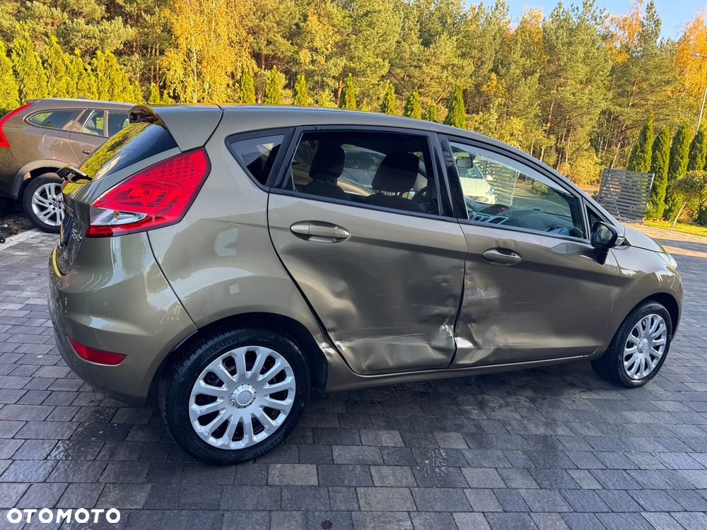 Ford Fiesta 1.25 Ambiente - 6