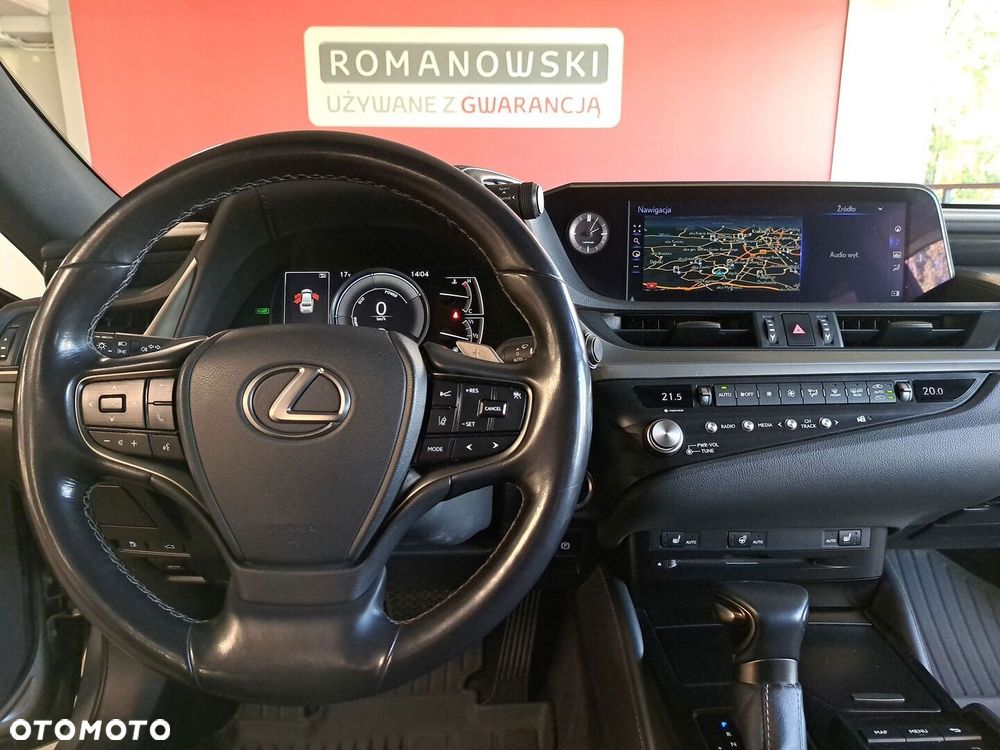 Lexus ES 300h Business Edition + - 21