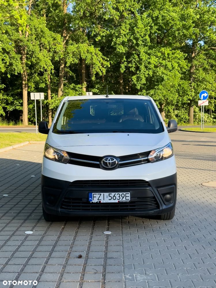 Toyota Proace - 1
