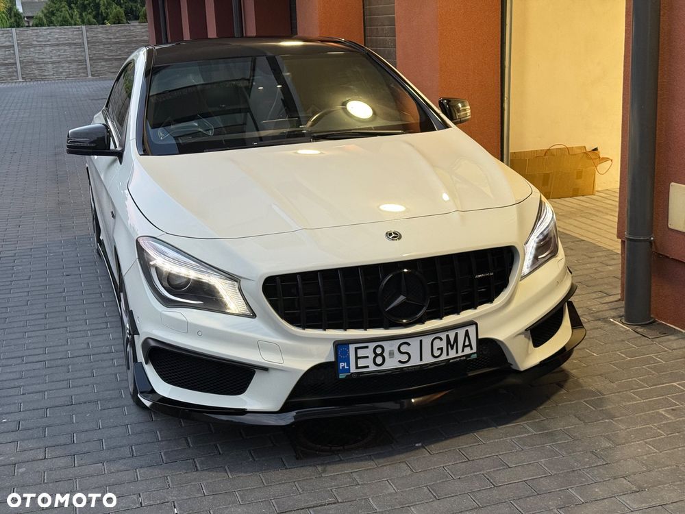 Mercedes-Benz CLA 45 AMG 4-Matic - 2