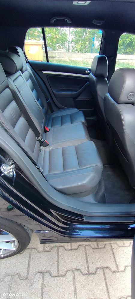 Volkswagen Golf R32 4Motion DSG - 14