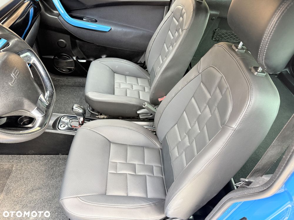 Ligier JS50 1.2 16V Cosmo - 8