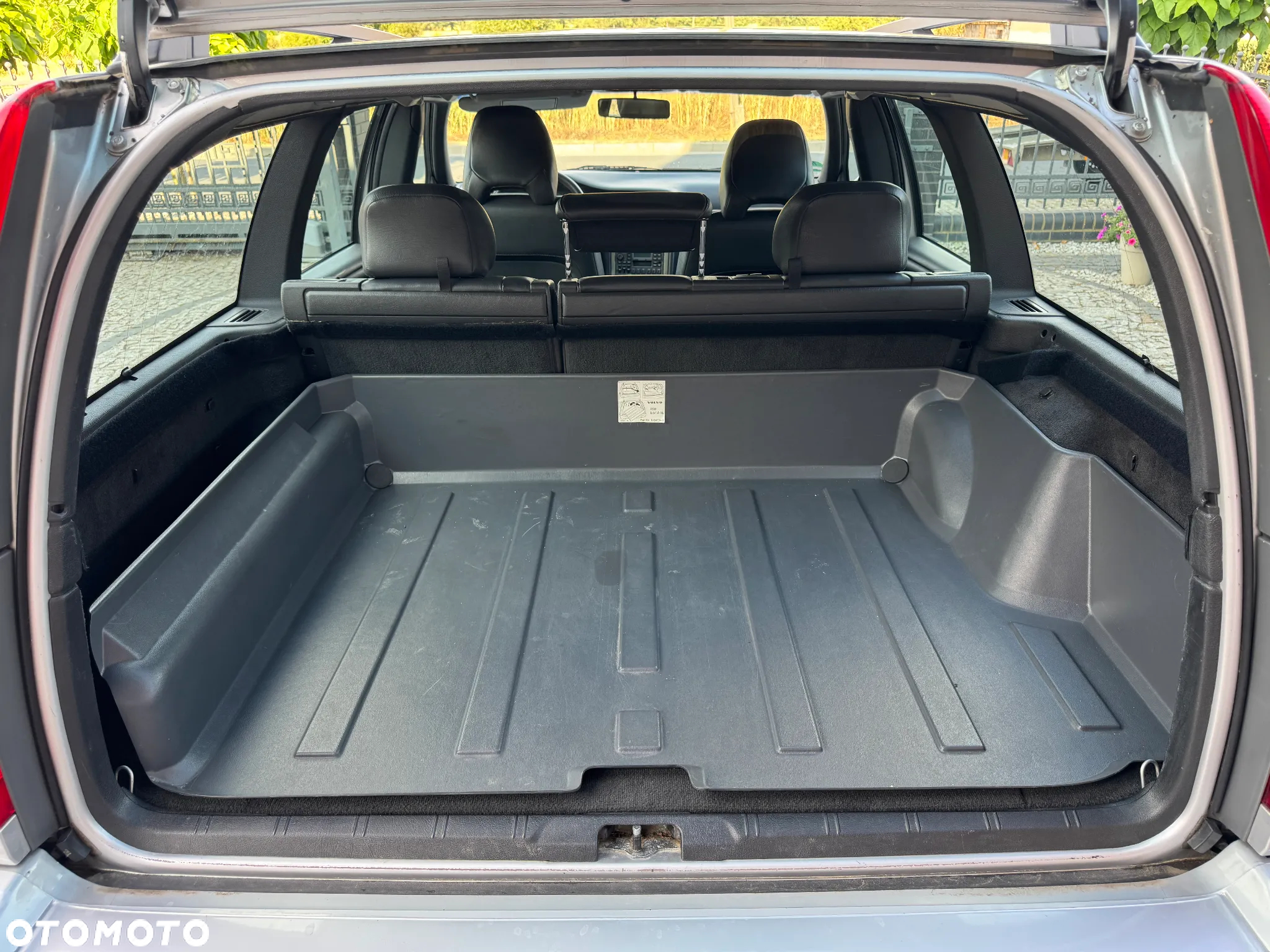 Volvo V70 2.4 T - 33