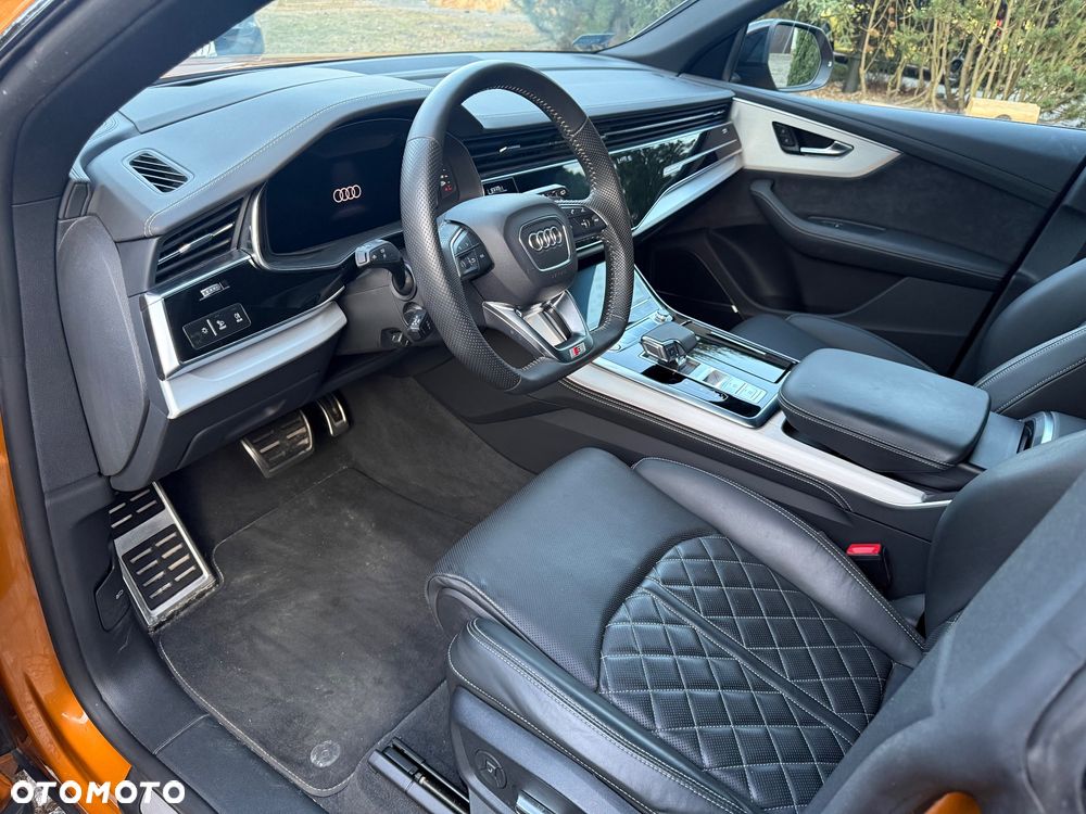 Audi SQ8 - 15