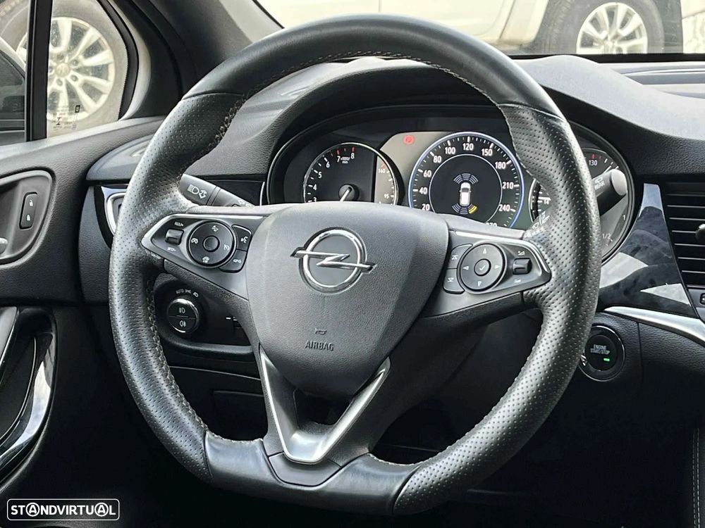 Opel Astra 1.2 T Ultimate S/S - 15