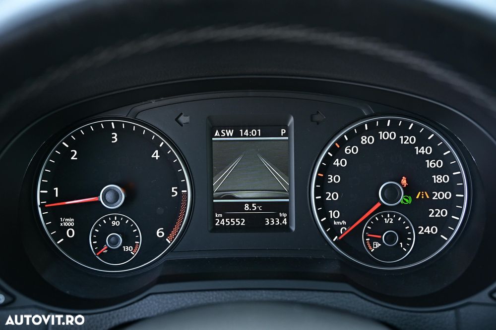 Volkswagen Sharan 2.0 TDI DSG BlueMotion Technology Life - 26