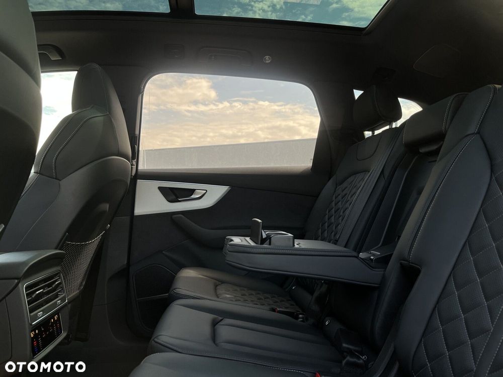 Audi SQ7 - 22
