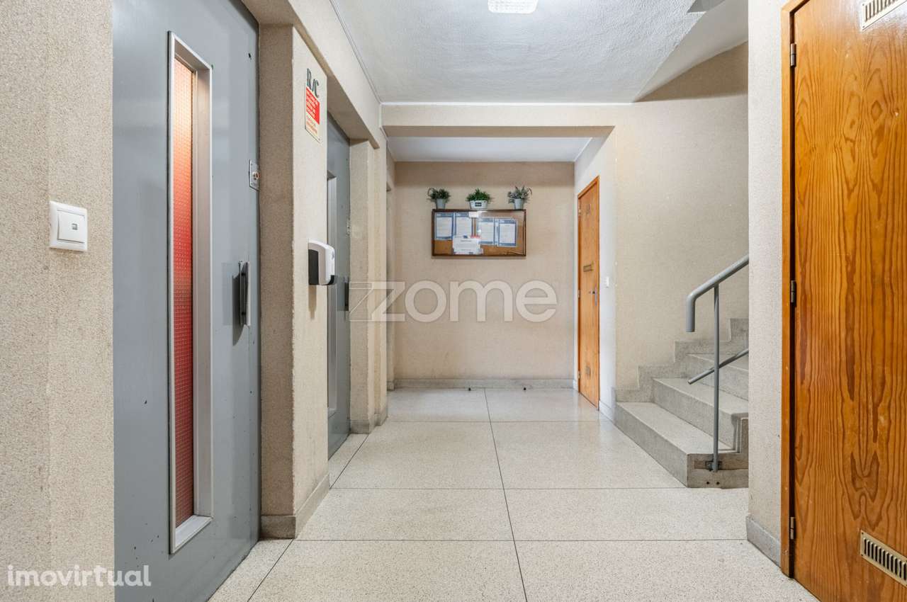 Apartamento T3 Renovado em V. N. Famalicão - Grande imagem: 2/19