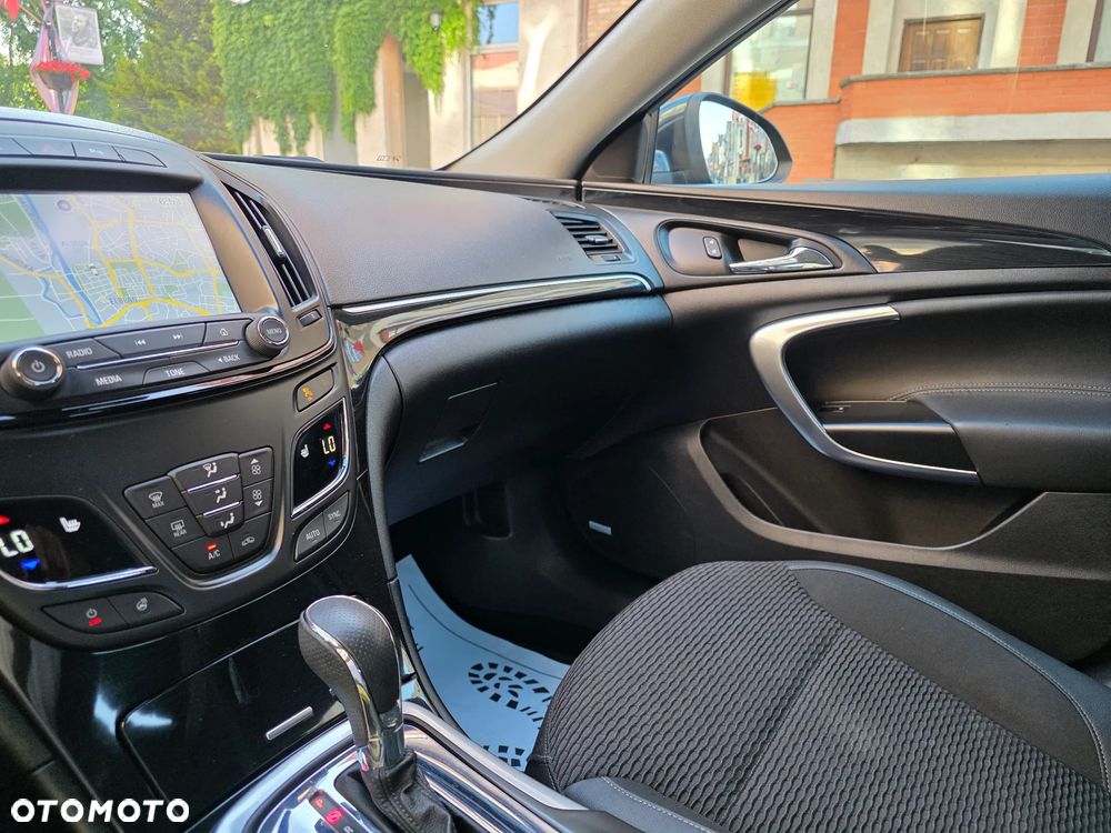Opel Insignia 2.0 CDTI automatik Business Edition - 21