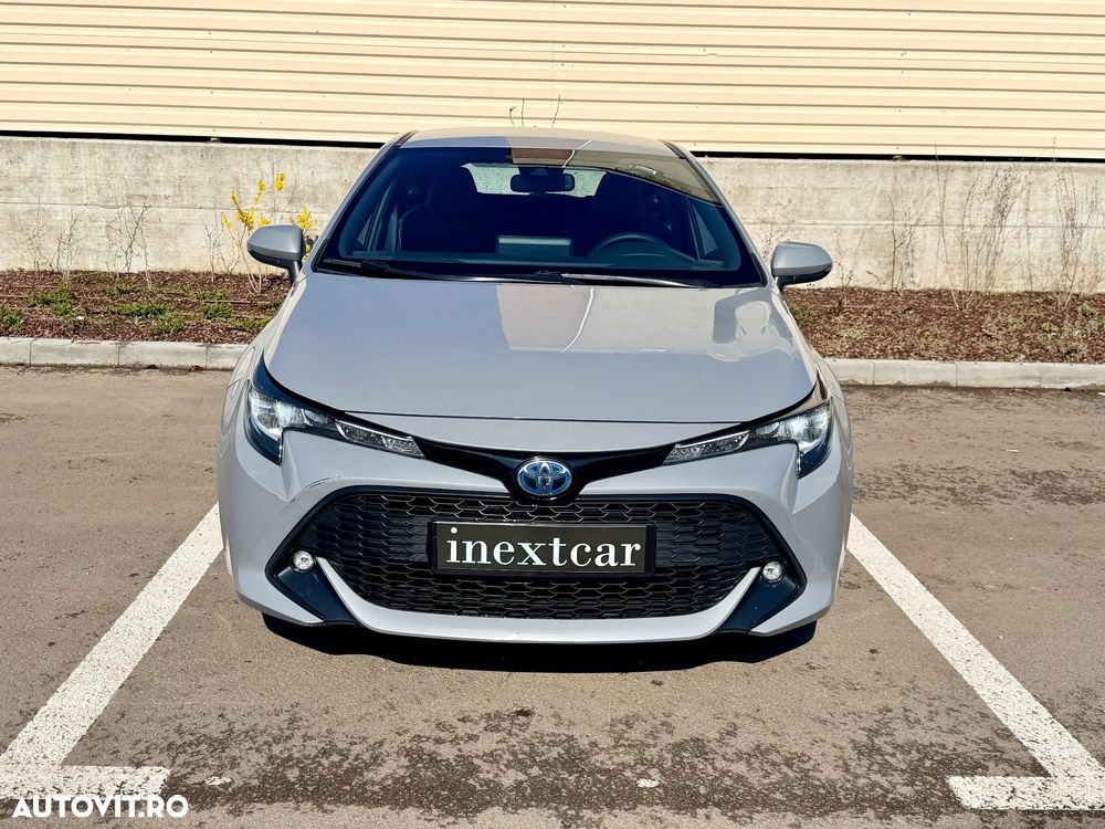 Toyota Corolla 1.8 HSD Business - 3