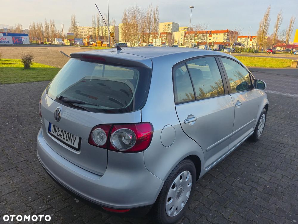 Volkswagen Golf Plus - 8