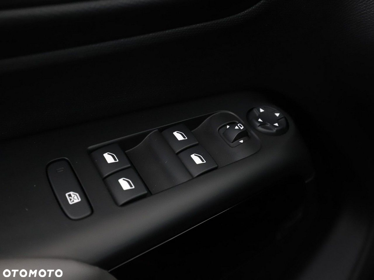 Citroën C5 Aircross 1.6 PHEV 225 Shine Pack EAT8 - 37