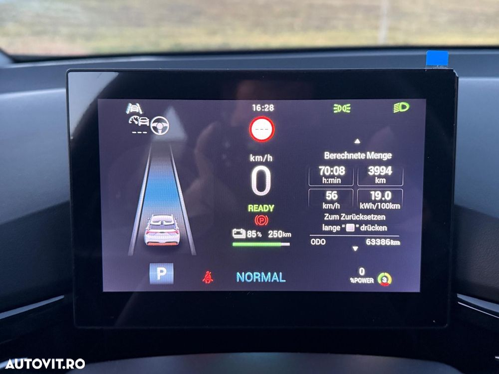 MG MG4 ver-ev-51-kwh-explore - 12