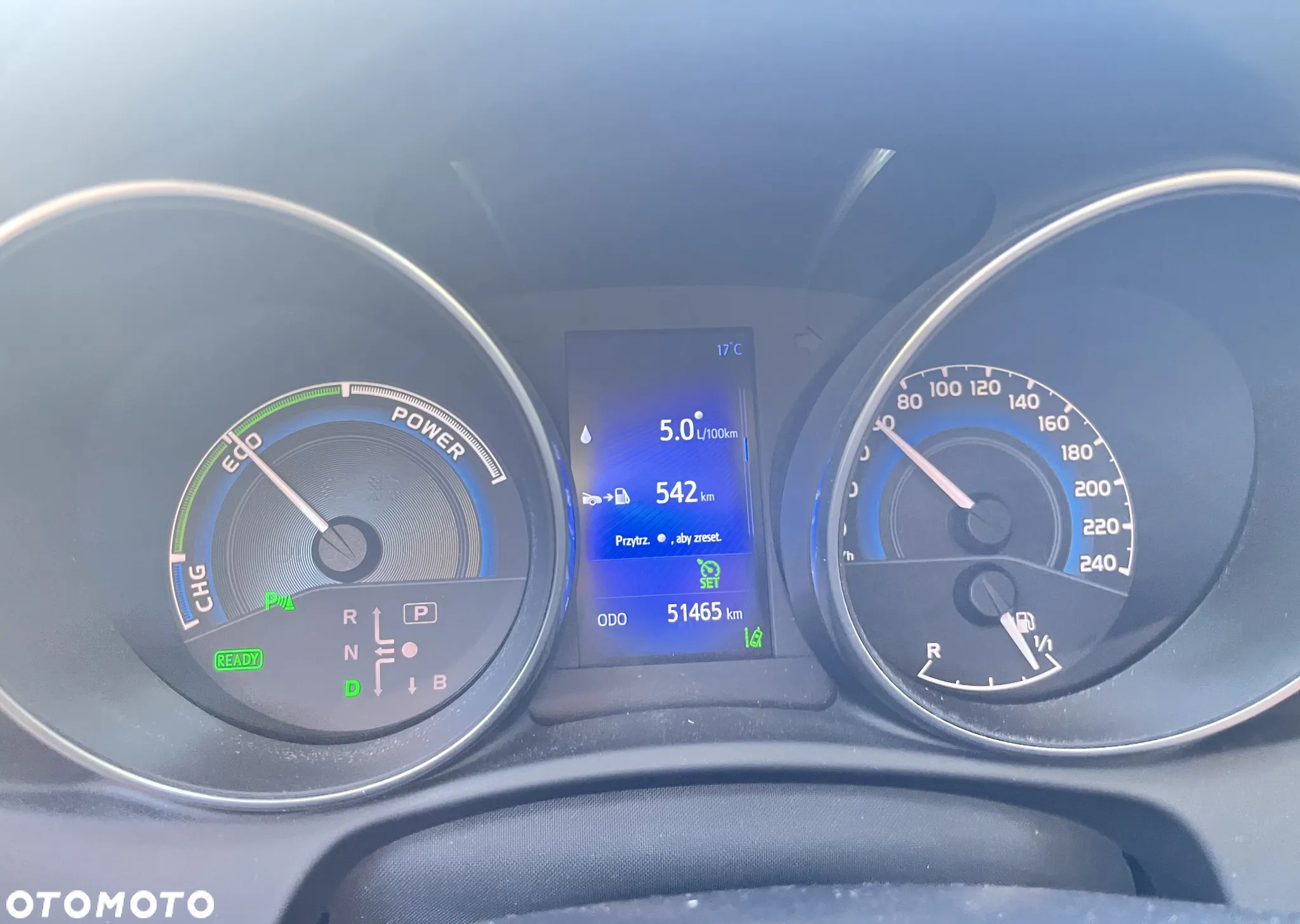 Toyota Auris Hybrid 135 Selection - 12