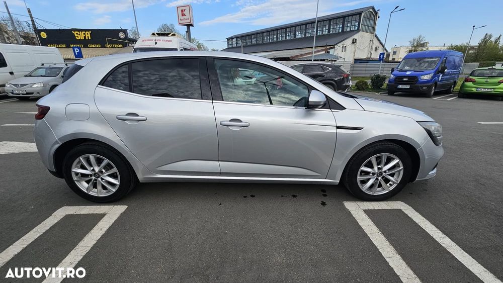 Renault Megane 1.2 Tce GT Line - 4