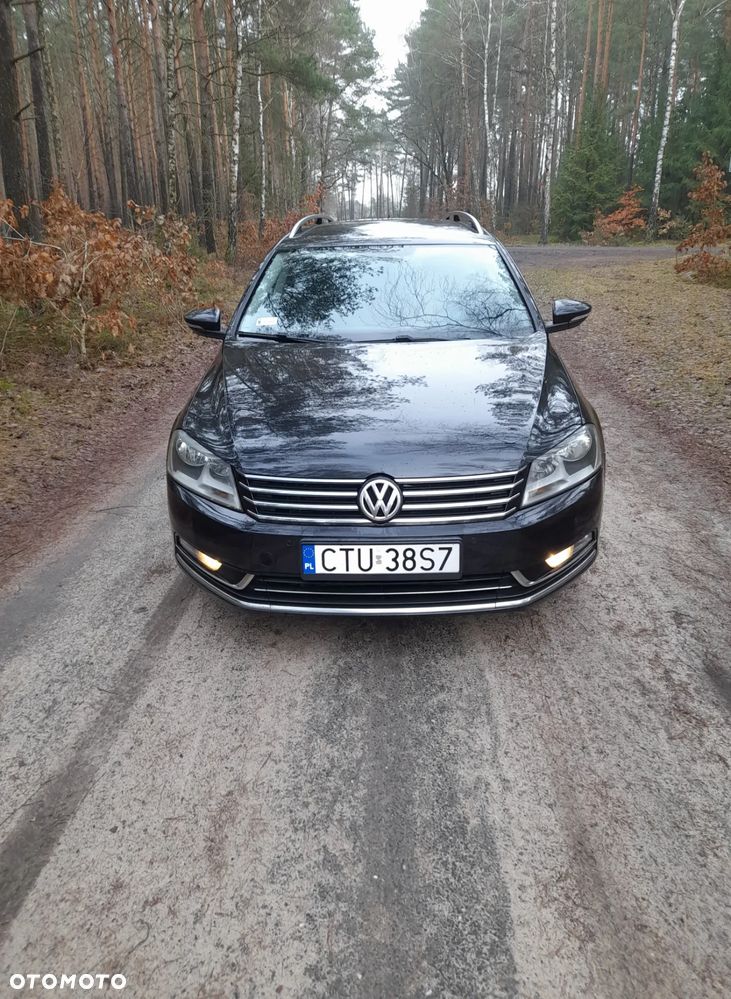 Volkswagen Passat 1.6 TDI DPF BlueMotion Technology Highline - 4