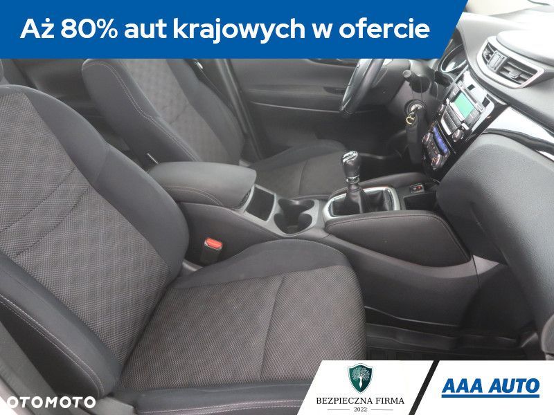 Nissan Qashqai - 10