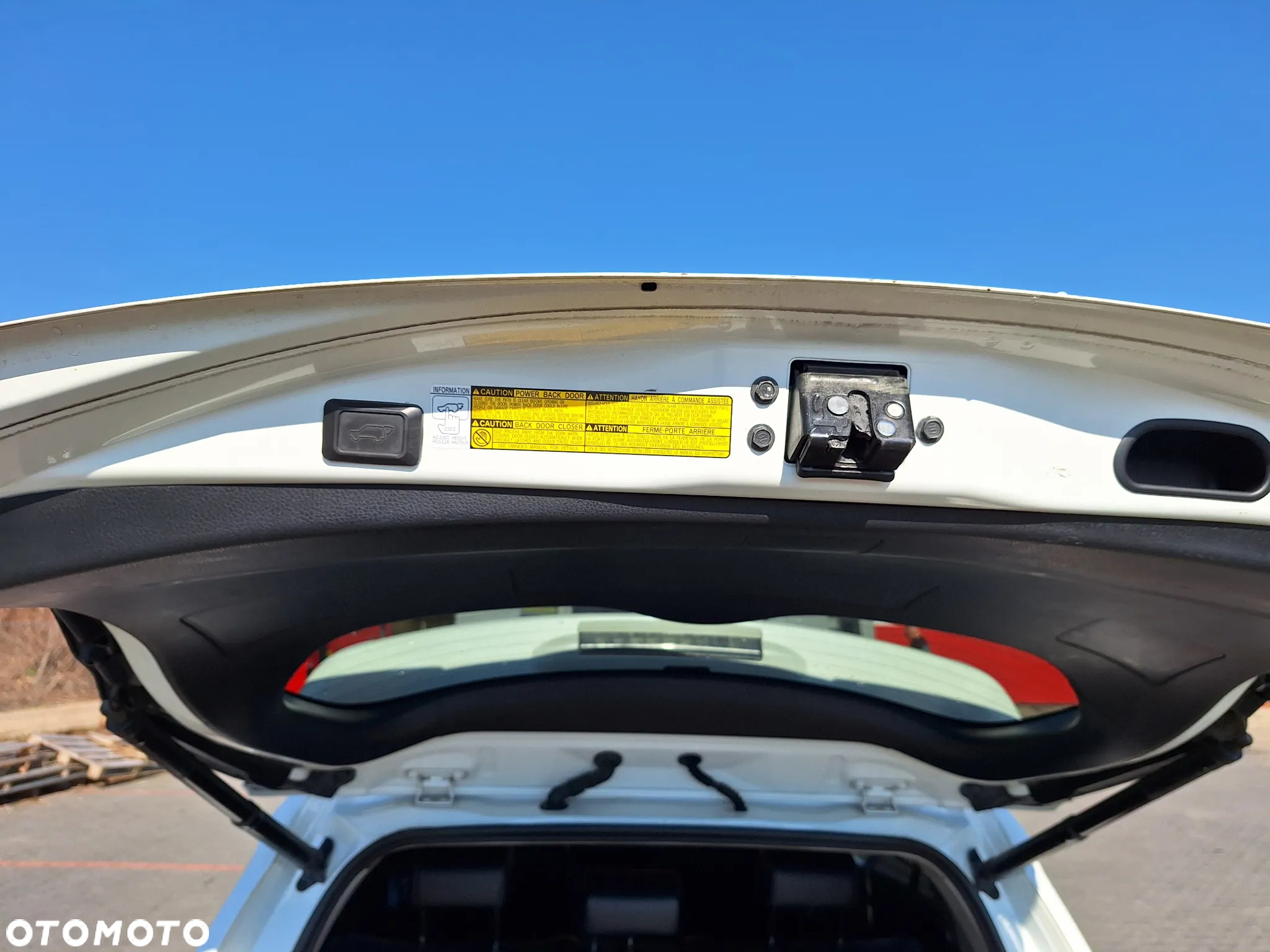 Toyota RAV4 2.0 Prestige MS - 10