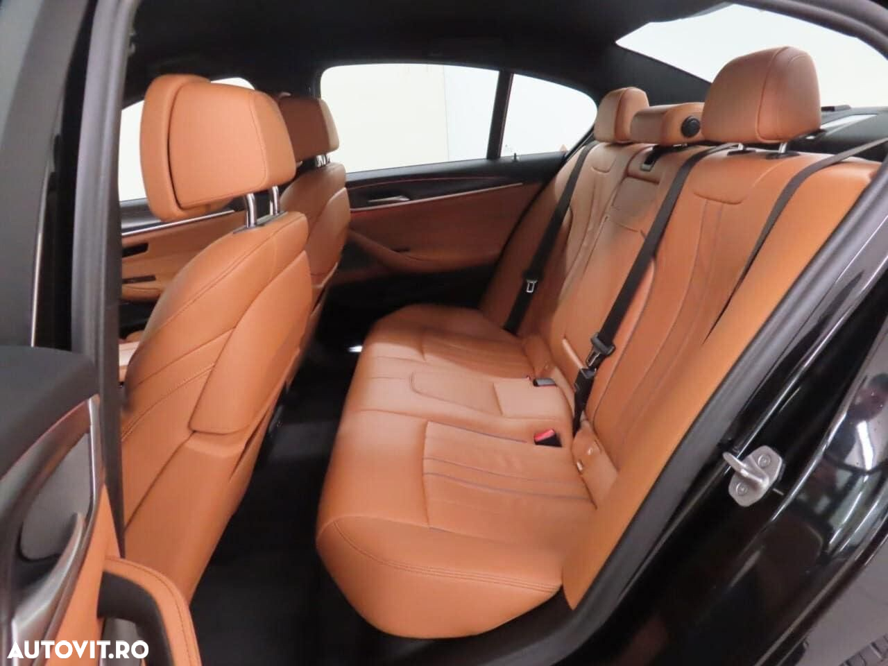 BMW Seria 5 520i Aut. M Sport Edition - 5