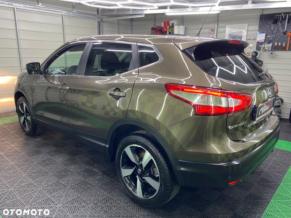 Nissan Qashqai 1.2 DIG-T Xtronic TEKNA+ - 3