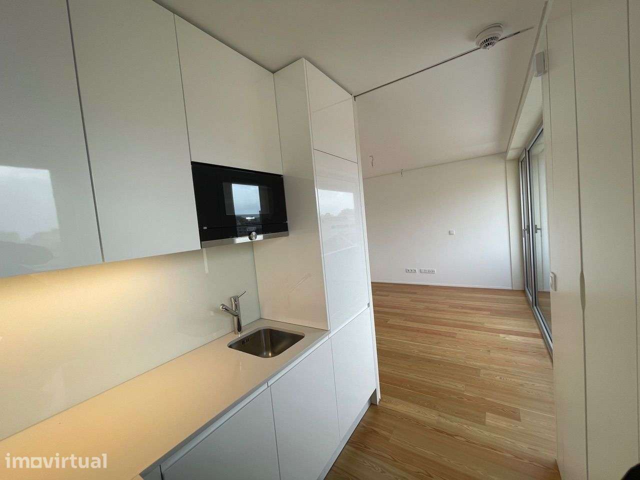 T1 Praia Matosinhos com Garagem e Arrumos - Grande imagem: 5/15