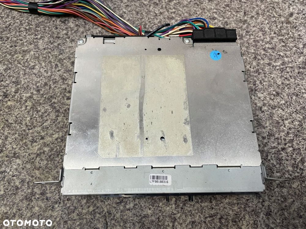 Radio ALPINE naped CD zestaw glosnomowiacy BURY Mini Jack BMW X3 F25 - 4