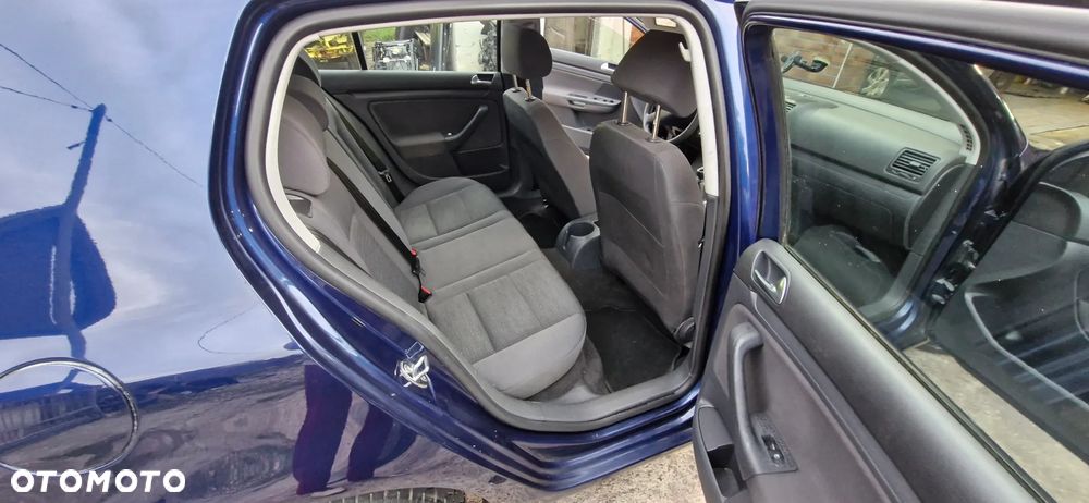 Volkswagen Golf 1.4 Comfortline - 12