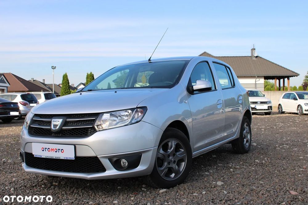 Dacia Sandero - 1