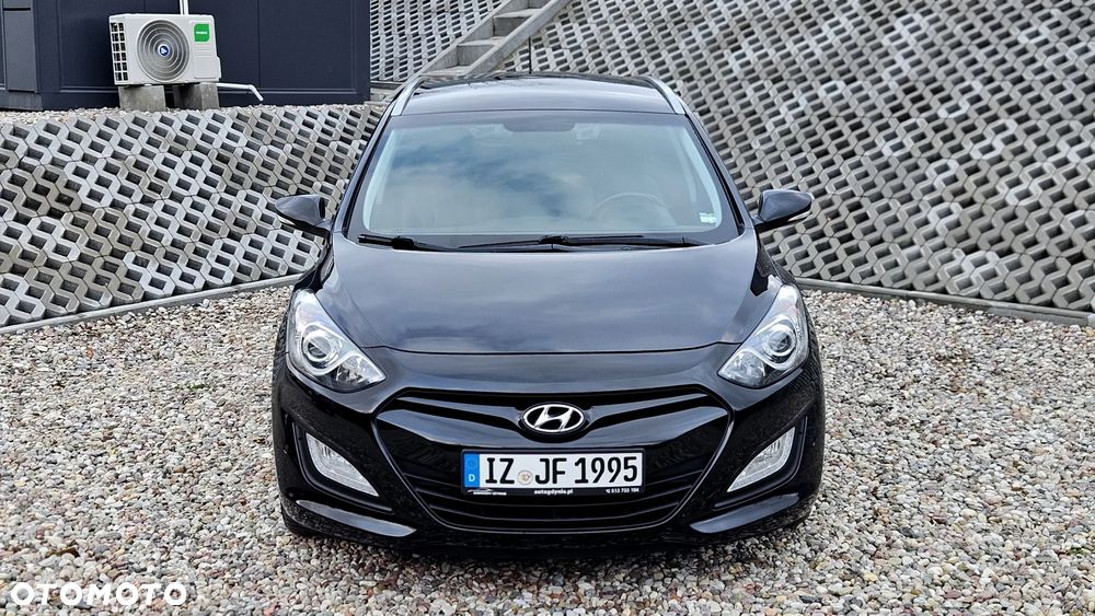 Hyundai i30 1.6 CRDi Automatik Style - 12