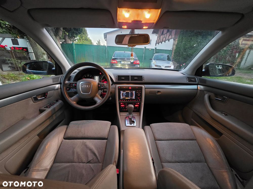 Audi A4 Avant 2.0 TDI DPF multitronic - 10