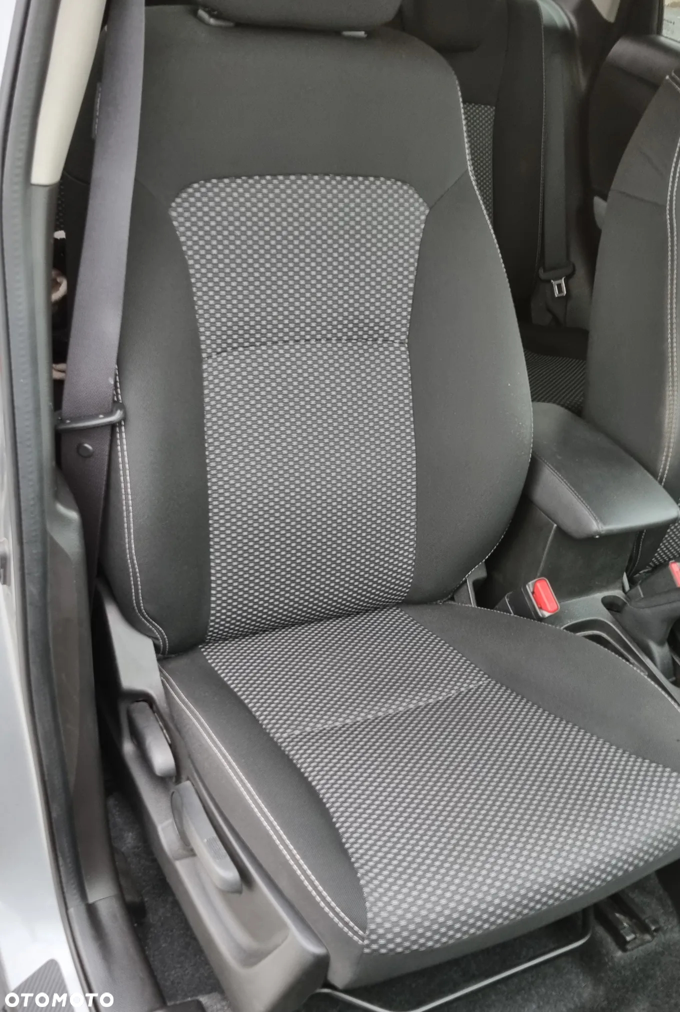 Suzuki Vitara 1.6 Premium 4WD - 7