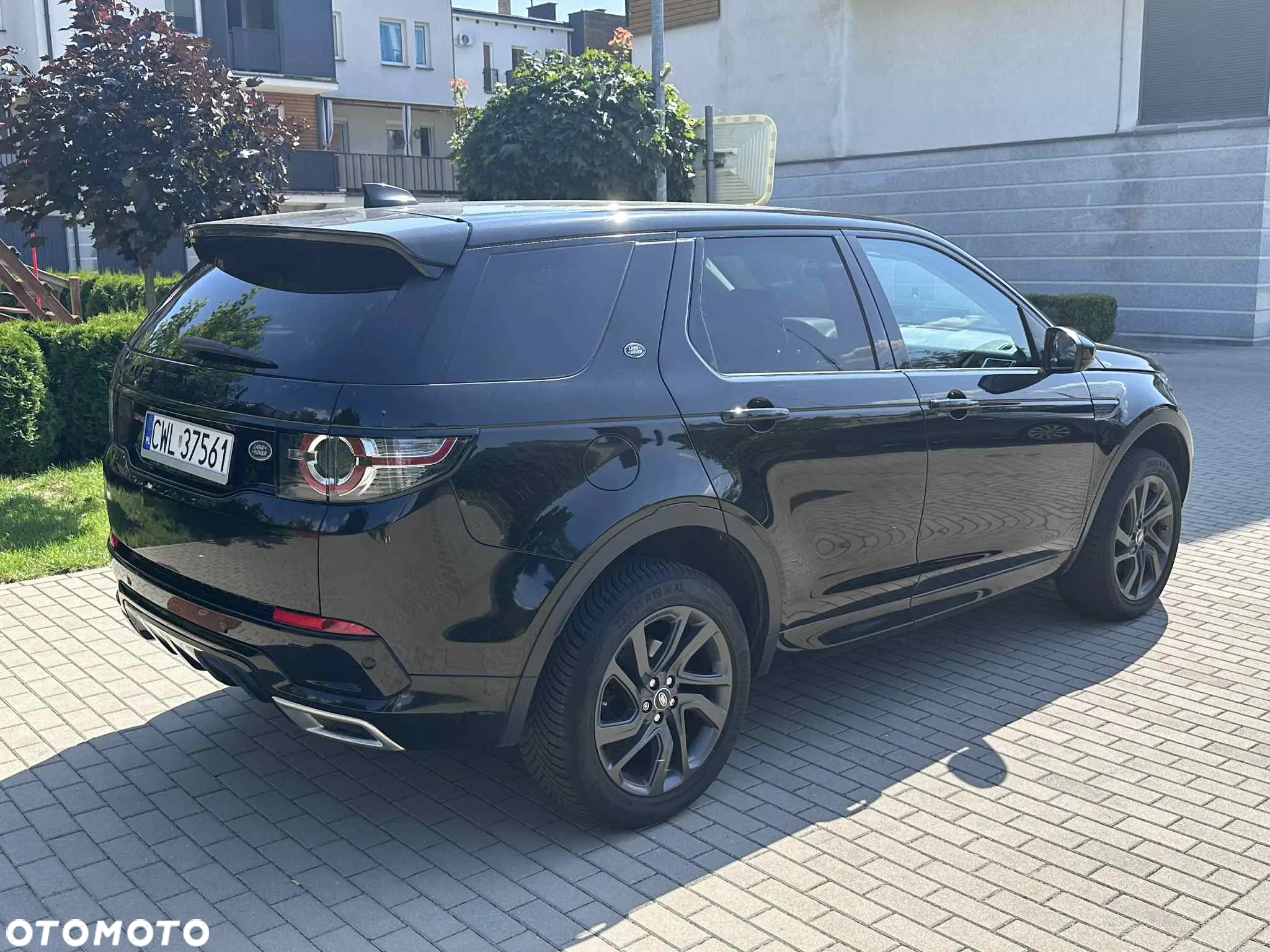 Land Rover Discovery Sport 2.0 D150 R-Dynamic HSE - 3