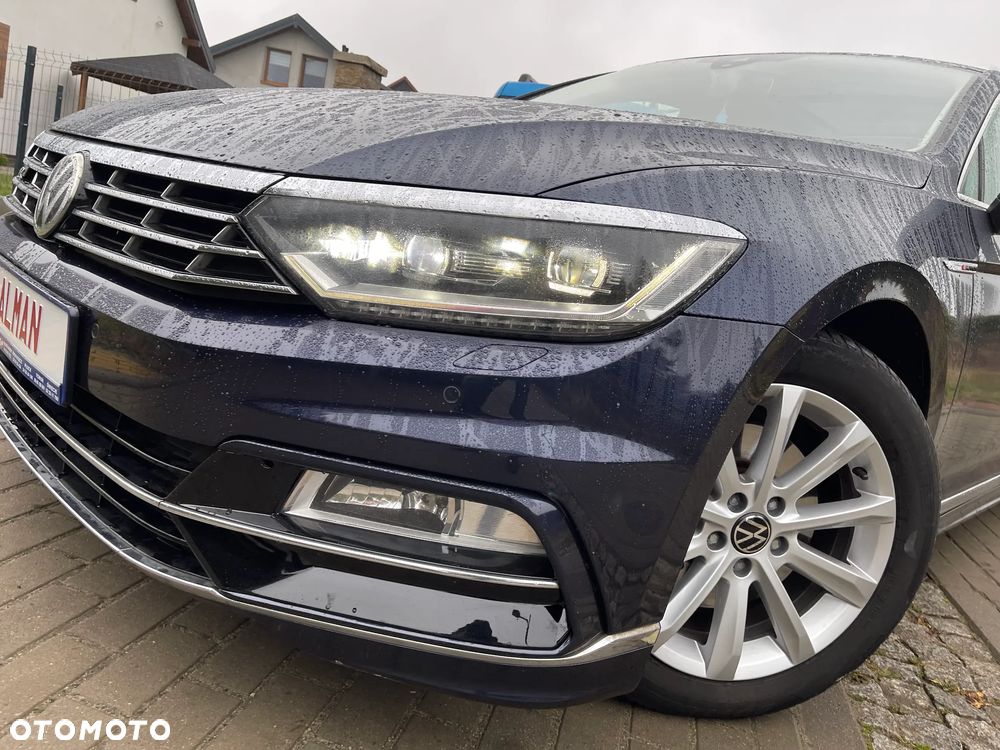 Volkswagen Passat Variant 2.0 TDI SCR 4Motion DSG Highline - 29