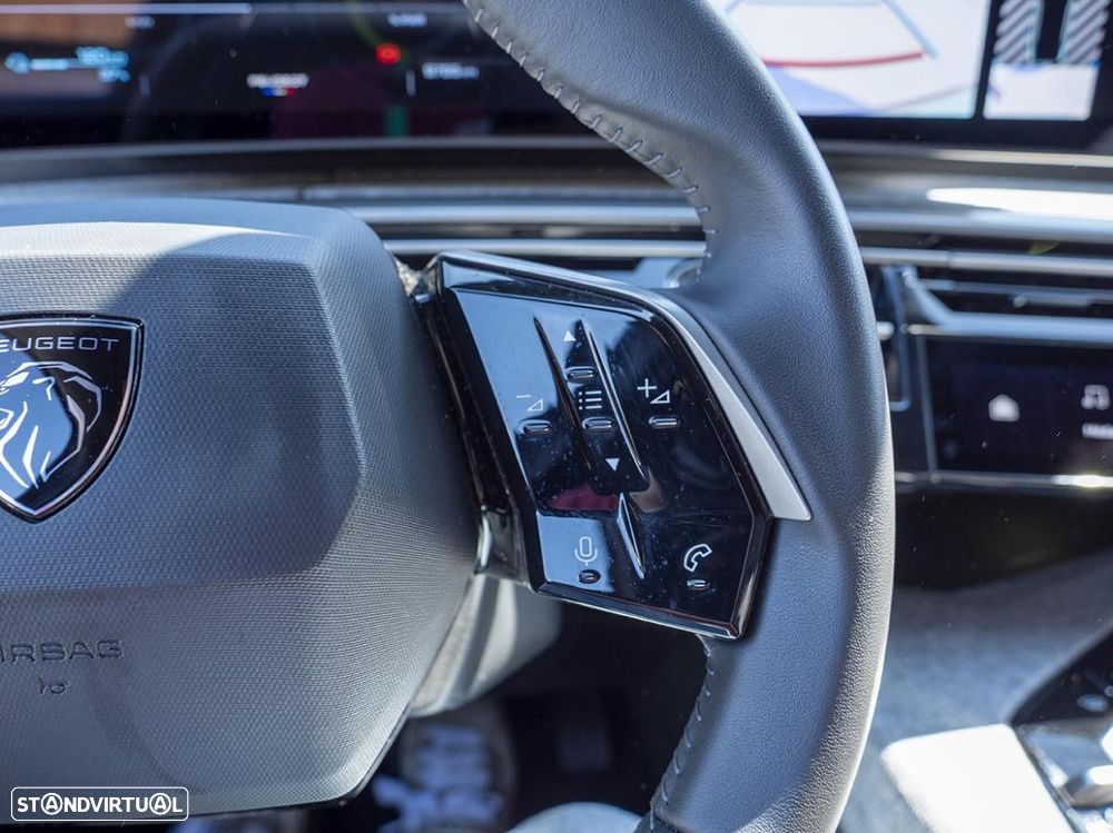 Peugeot E-3008 73 kWh Allure - 30