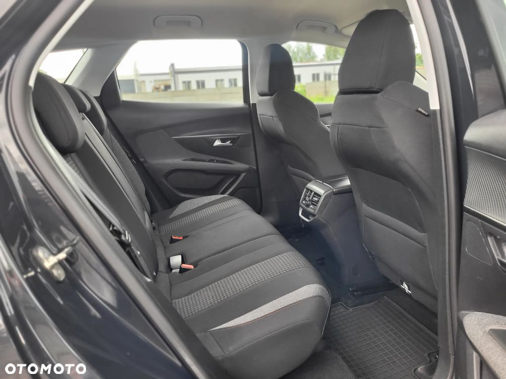 Peugeot 3008 - 19