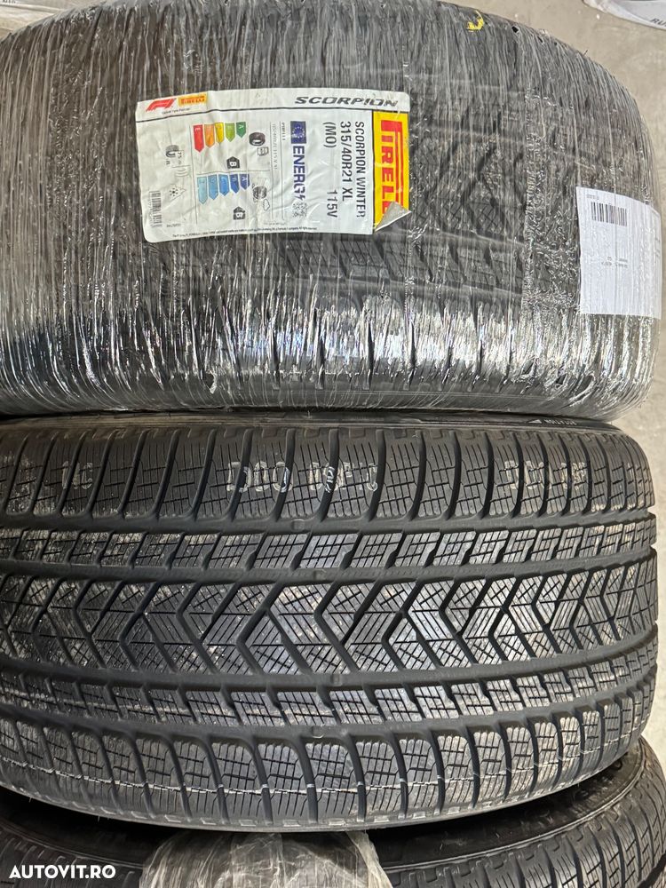 Vând set anvelope 275/45/21-315/40/21 Pirelli de iarnă noi - 2