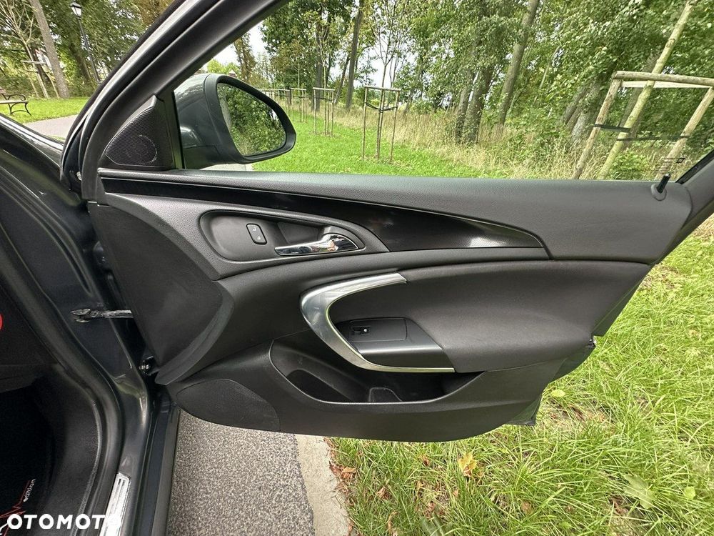 Opel Insignia - 29