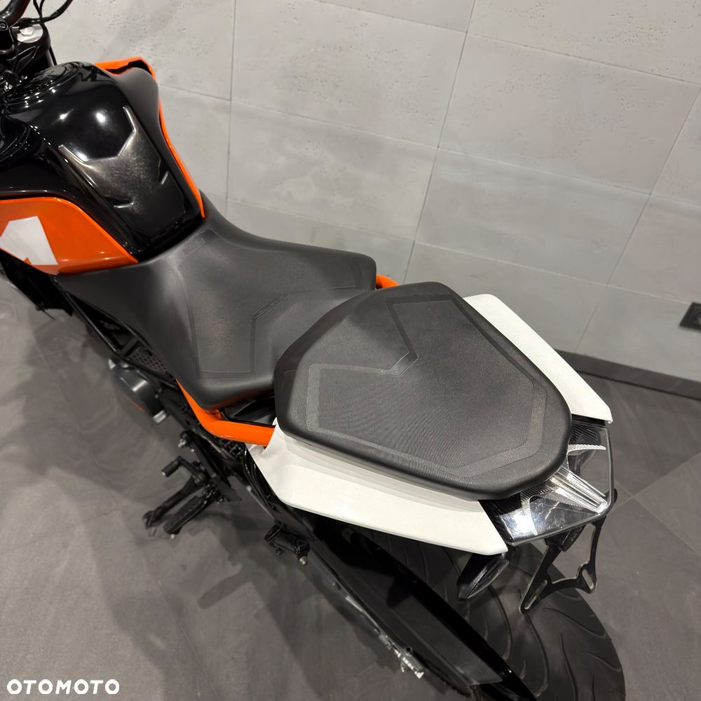 KTM Duke - 15