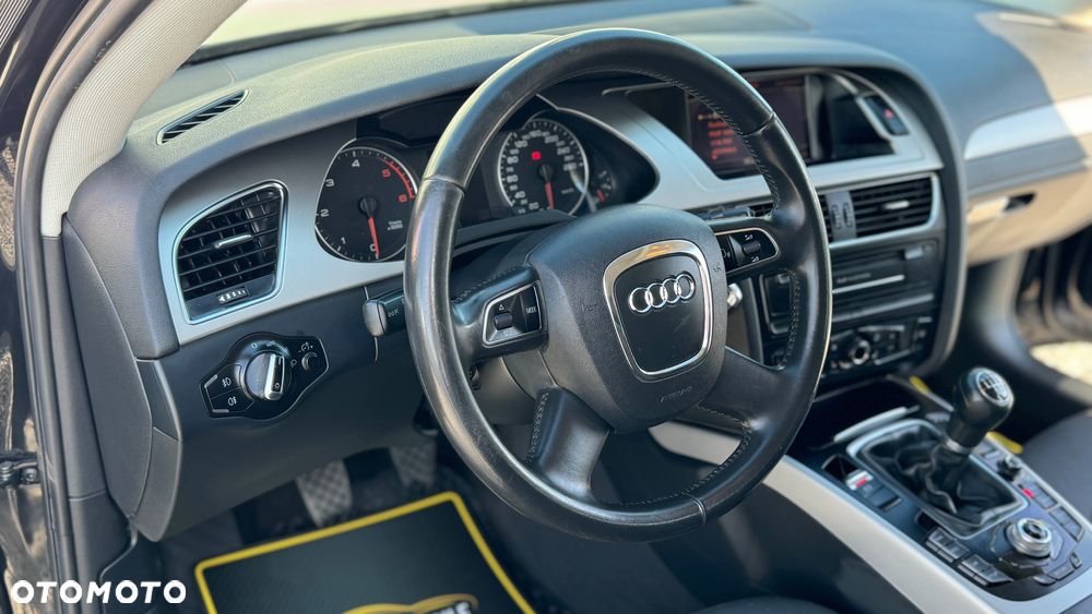 Audi A4 - 30