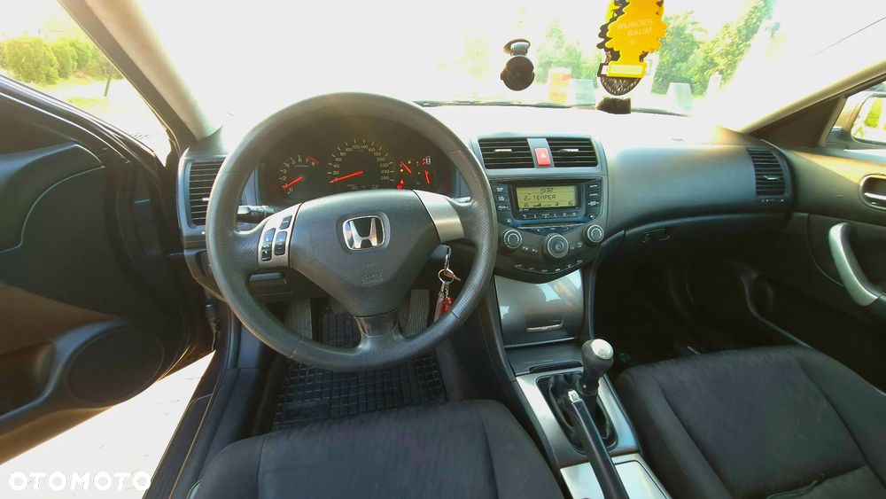 Honda Accord 2.0 Comfort - 8