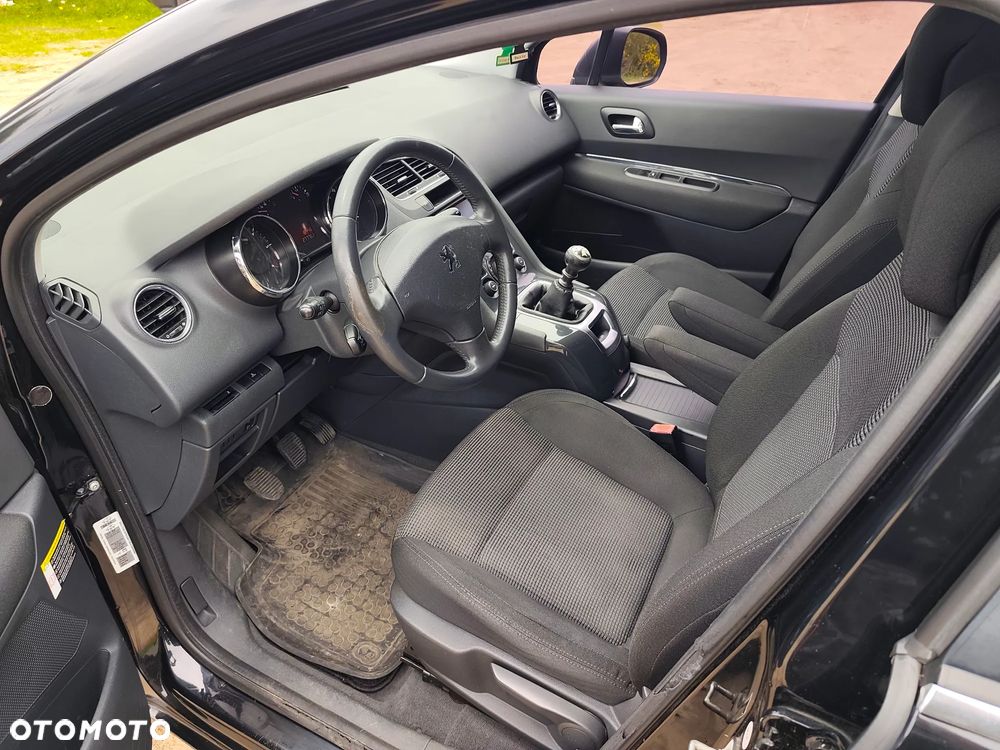 Peugeot 5008 - 6