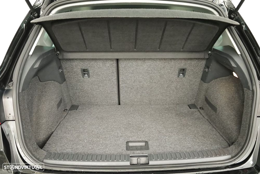 SEAT Arona 1.0 TSI Style DSG - 35