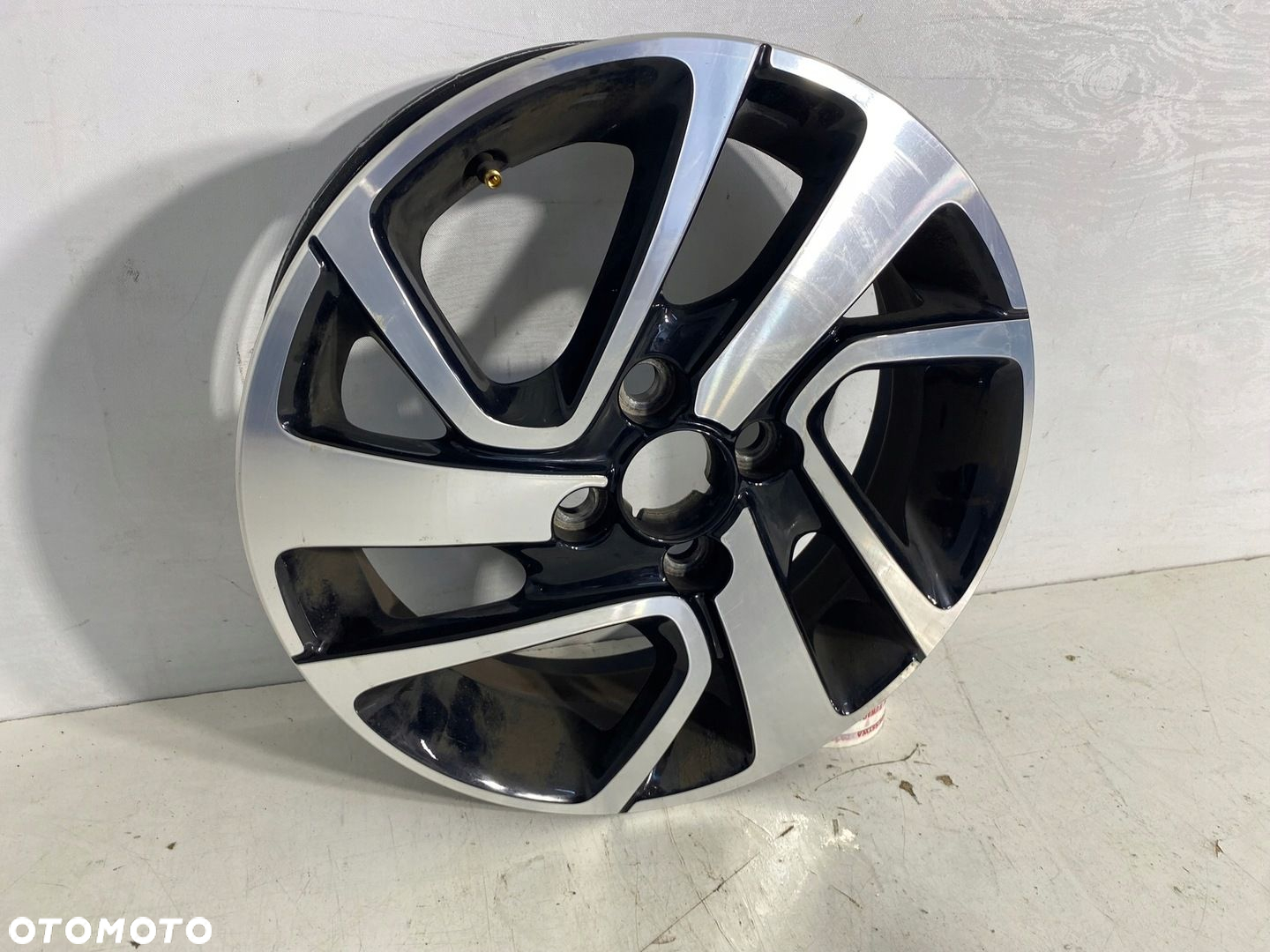 FELGA ALUMINIOWA PEUGEOT 108 C1 AYGO 15 4.5JX15 ET-35 4X100 EU - 2