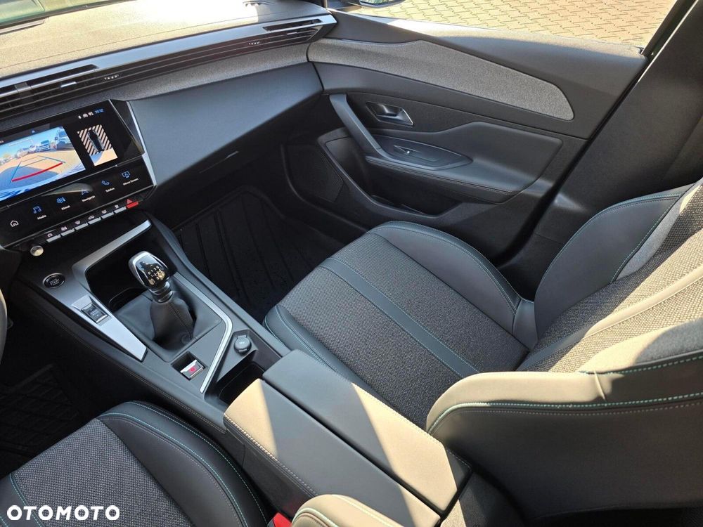 Peugeot 308 1.2 PureTech Allure S&S - 14